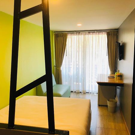 Inn Box Cha-Am Luaran gambar